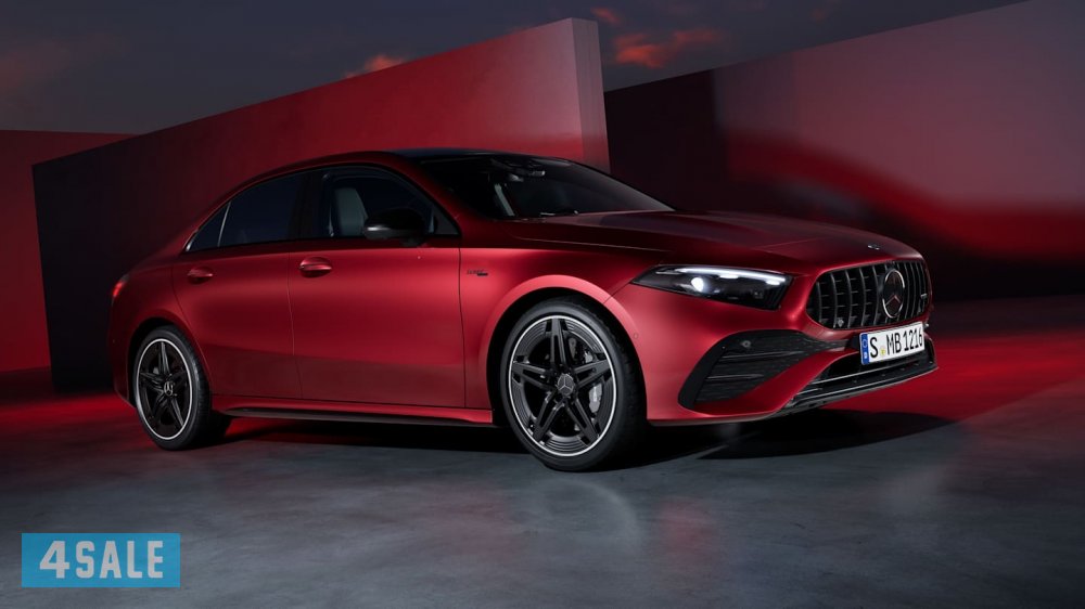 Mercedes-AMG A 35 4MATIC Sedan1