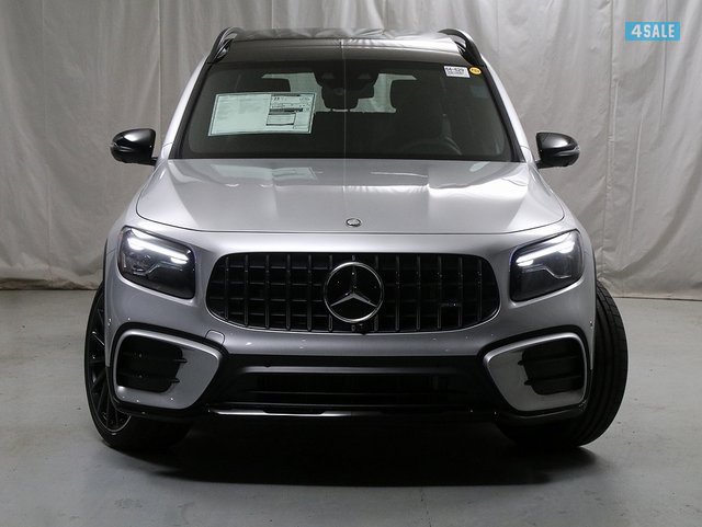 Mercedes-AMG GLB 35 4MATIC1