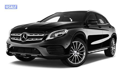 Mercedes GLA0