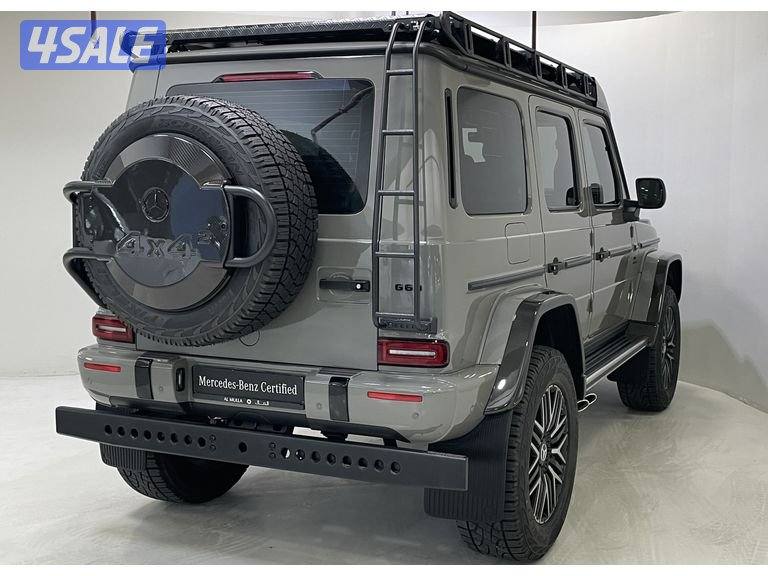 Mercedes-Benz G-Class7